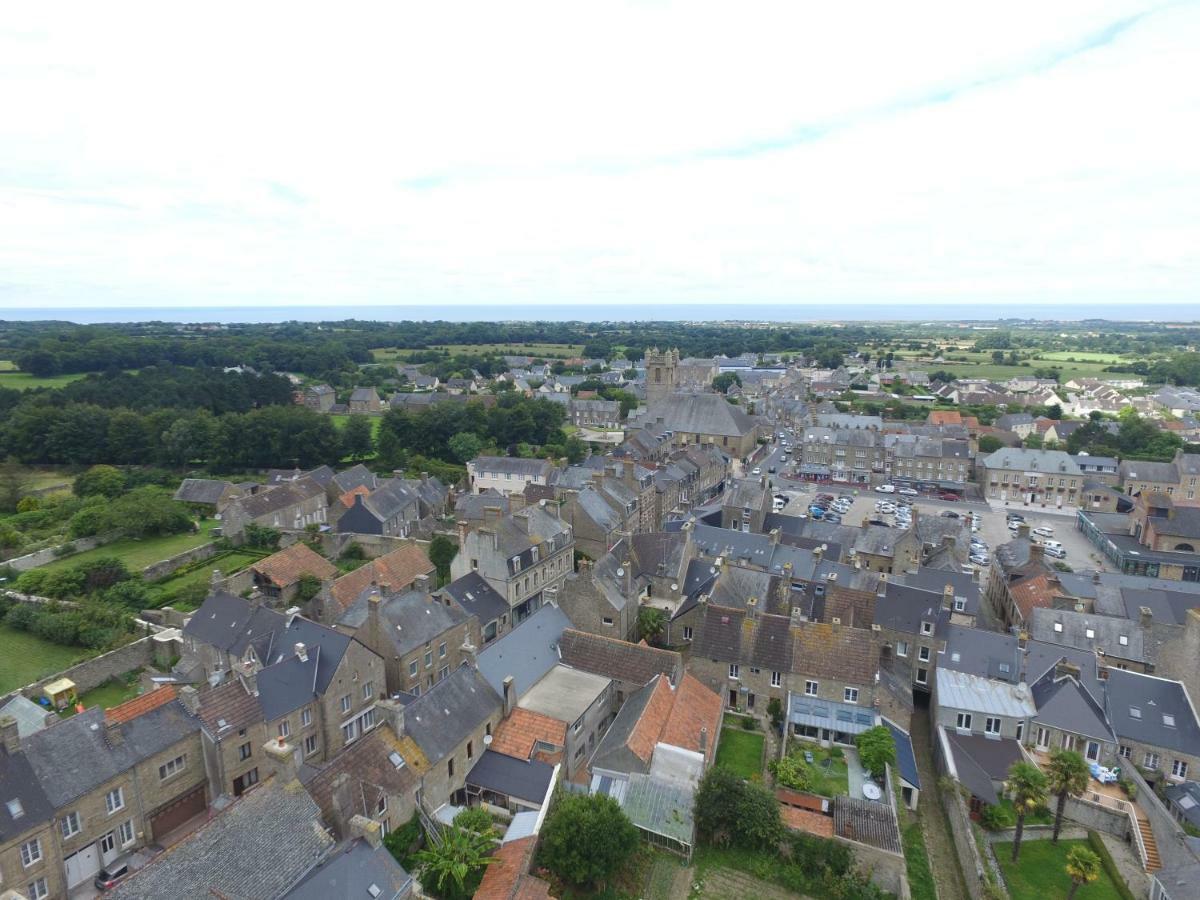 La Tourelle En Normandie Saint-Pierre-Église エクステリア 写真